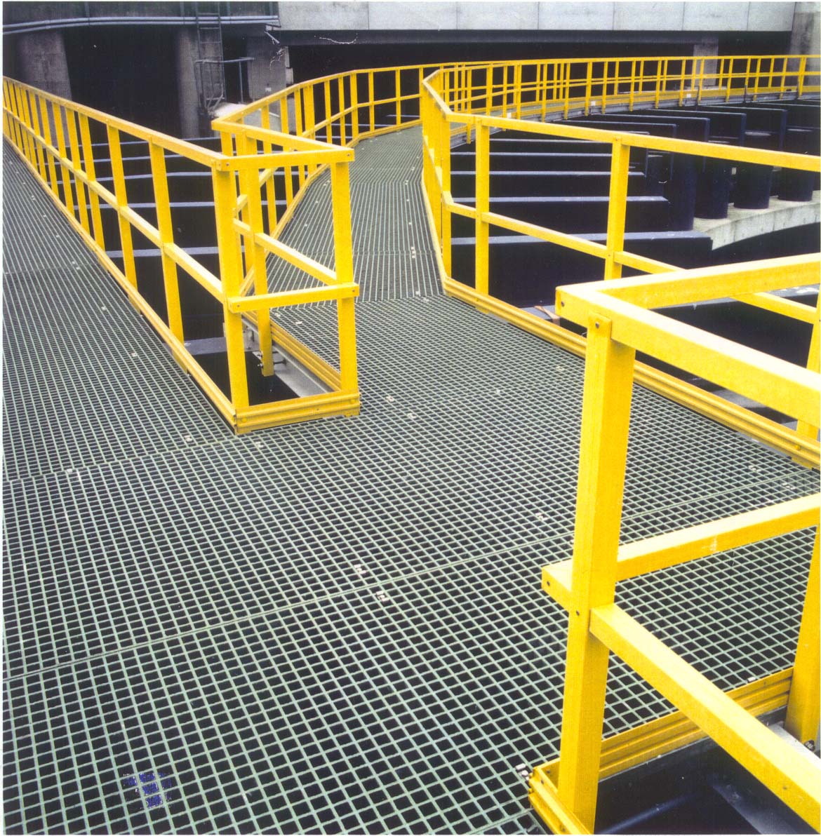 GRP gratings