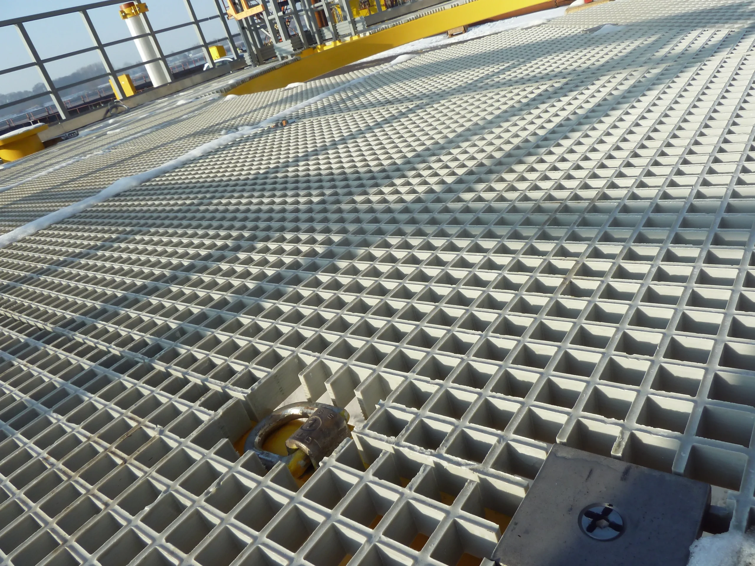 offshore platform with grp gratings 4